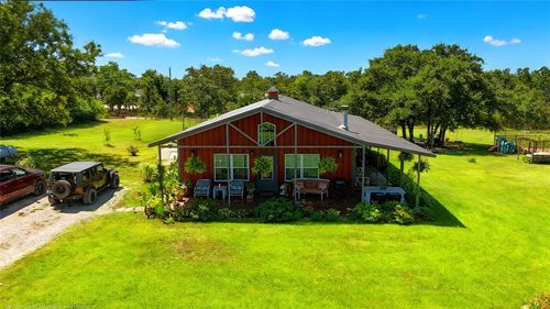 10701 Eastway, Mcloud, OK, 74851-8613 | Card Image