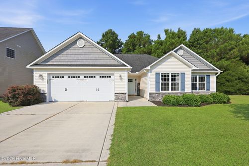419 Patriots Point Ln, Swansboro, NC, 28584-8850 | Card Image