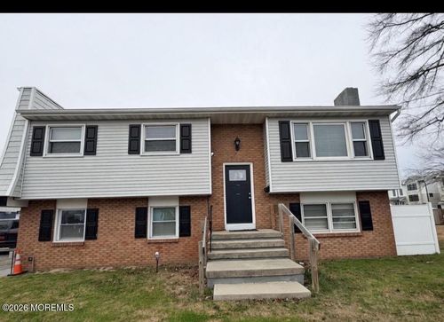 2133 Bridge Ave, Point Pleasant Boro, NJ, 08742-4917 | Card Image