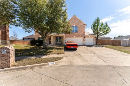 1302 Granada Ct, Midlothian, TX, 76065-8864 | Card Image