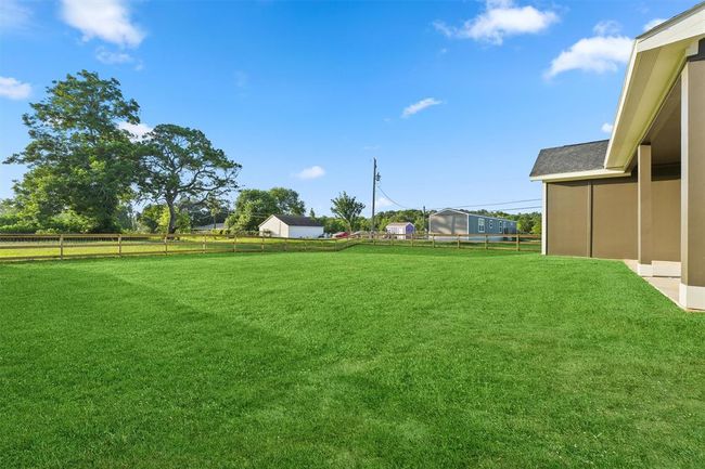 252 Davis Bend Rd, House other with 5 bedrooms, 3 bathrooms and 2 parking in Alvin TX | Image 32