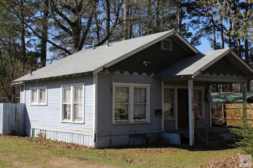 1019 Park Dr, Hope, AR, 71801-6219 | Card Image