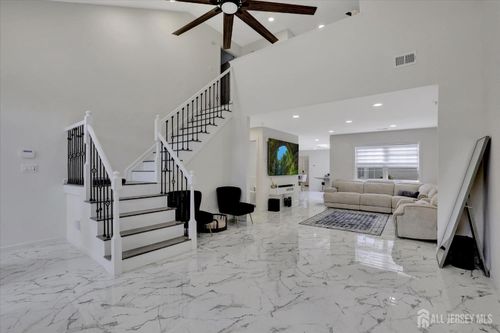 d-75 Winthrop Rd, Monroe, NJ, 08831-7202 | Card Image