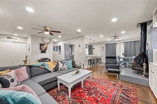 1808 Puritan Dr, Irving, TX, 75061-2025 | Card Image