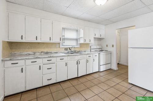 1713 Lincoln St, Blair, NE, 68008-1930 | Card Image