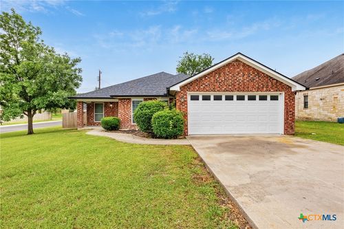 3301 Bonham Ave, Temple, TX, 76502-1510 | Card Image