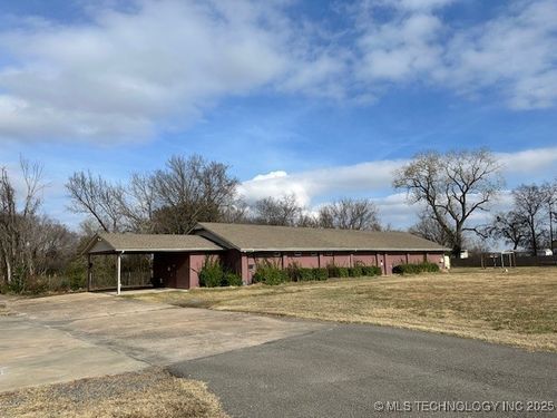 3900 Chandler Rd, Muskogee, OK, 74403-4926 | Card Image