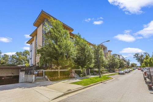205-300 Salter St, New Westminster, BC, V3M0L9 | Card Image