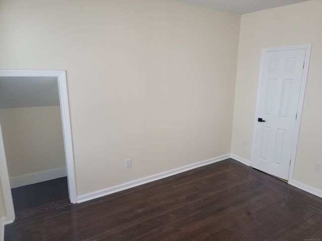 FL-1ST - 147 Edgewood St, Home with 3 bedrooms, 1 bathrooms and 1 parking in Hartford CT | Image 25