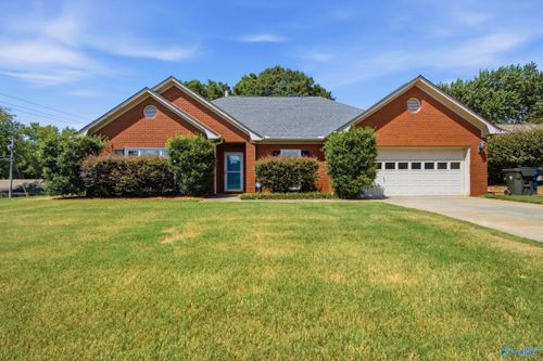 146 Leathertree Ln, Madison, AL, 35758-9717 | Card Image