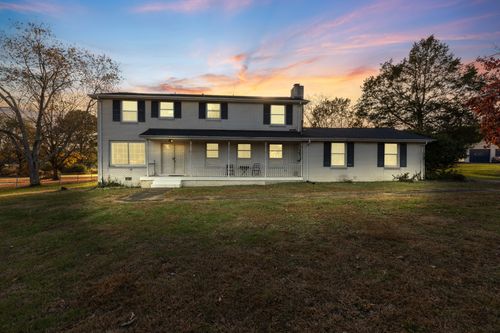 1045 Fontaine Dr, Goodlettsville, TN, 37072-9007 | Card Image