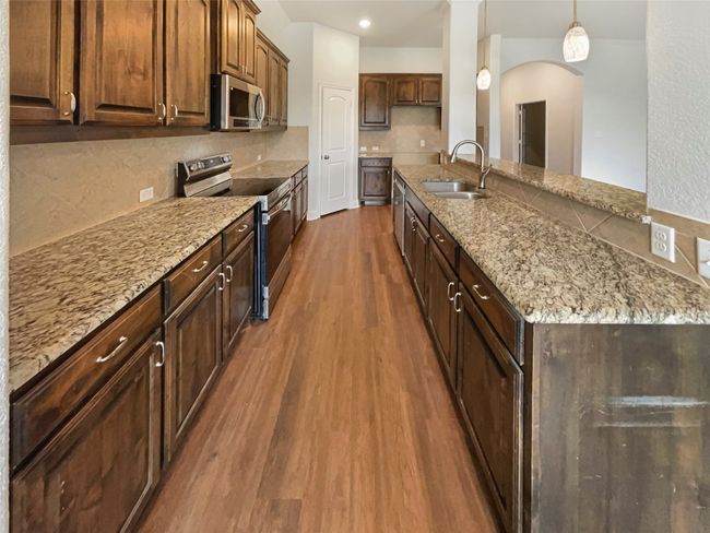 5217 Cross Plains Ct, House other with 3 bedrooms, 3 bathrooms and null parking in Fort Worth TX | Image 6