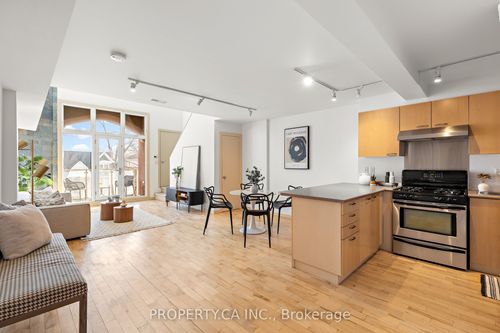 209-660 Pape Ave, Toronto, ON, M4K3S5 | Card Image