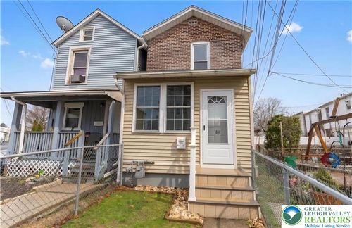 1014 Hoe St, Allentown, PA, 18103-3128 | Card Image