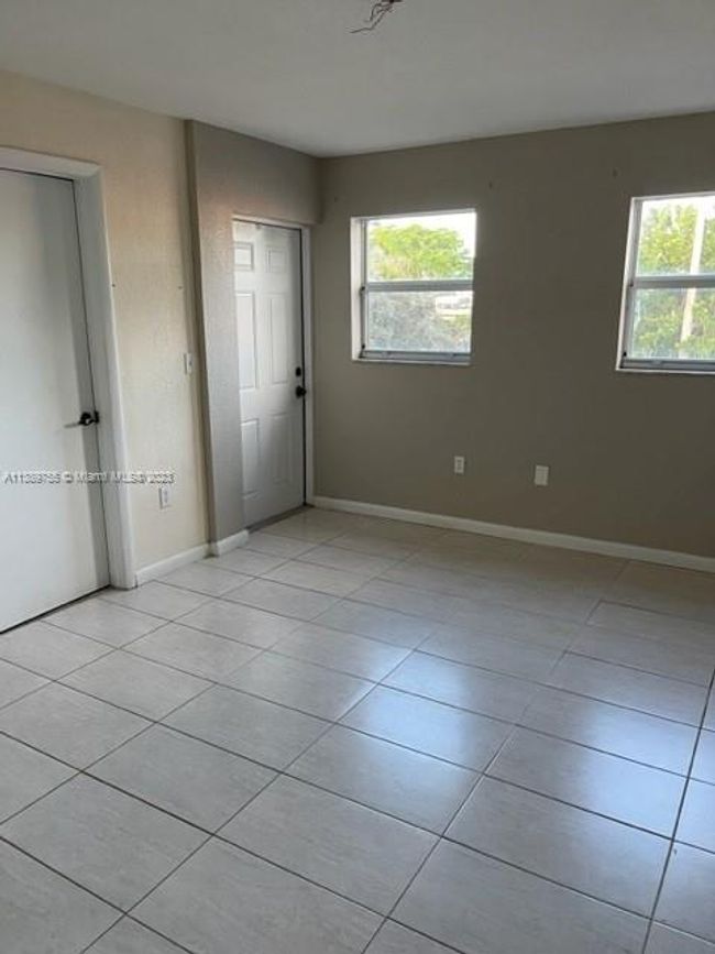0 - 2749 Nw 131st St, Townhouse with 3 bedrooms, 2 bathrooms and null parking in Opa-Locka FL | Image 18