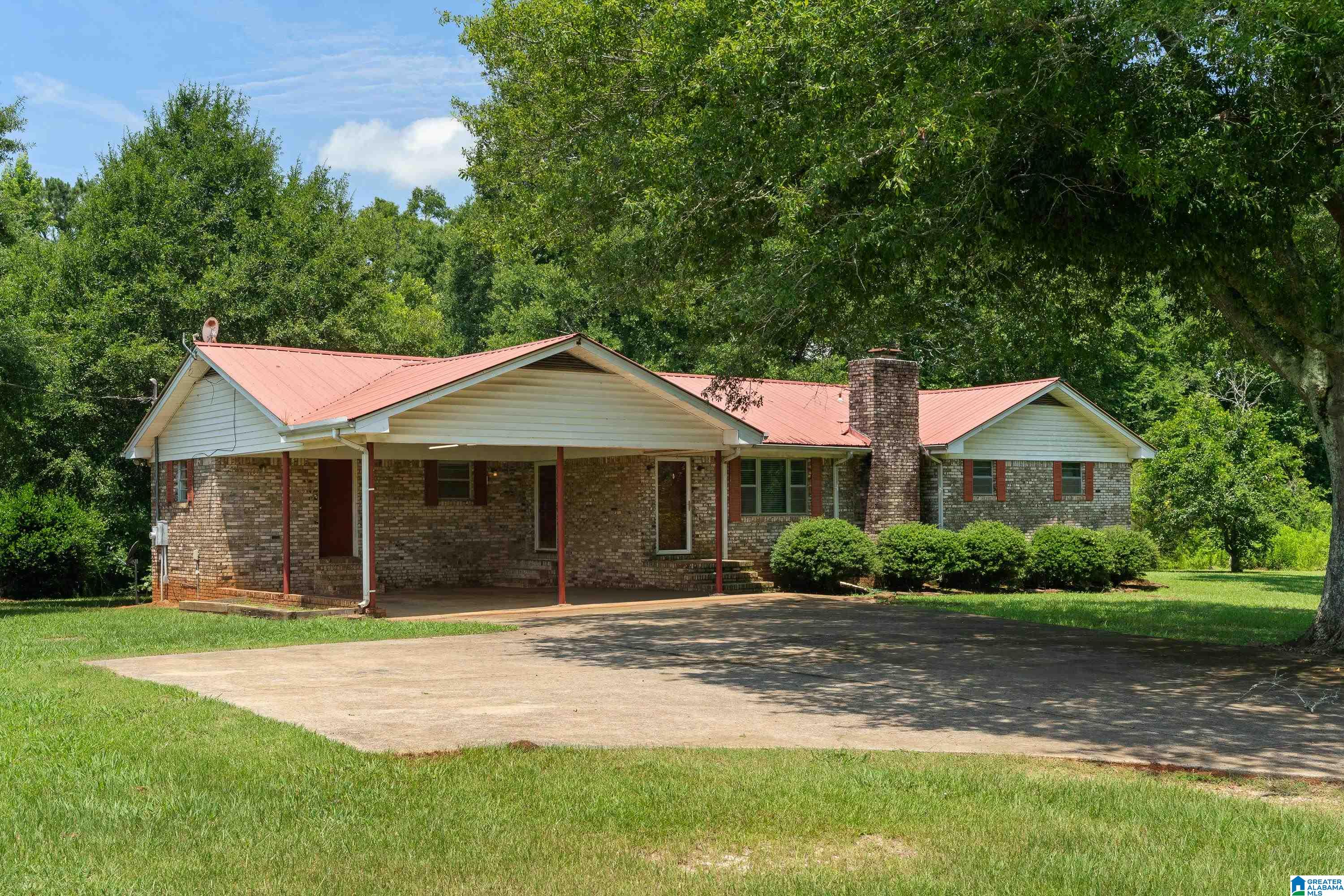Residential in HARPERSVILLE 5