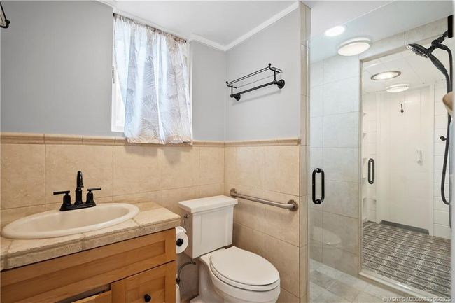 1850 Sw Hackman Ter, House other with 4 bedrooms, 4 bathrooms and 2 parking in Stuart FL | Image 77