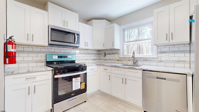 609 Francis Ave, House other with 3 bedrooms, 3 bathrooms and null parking in CHESILHURST NJ | Image 4