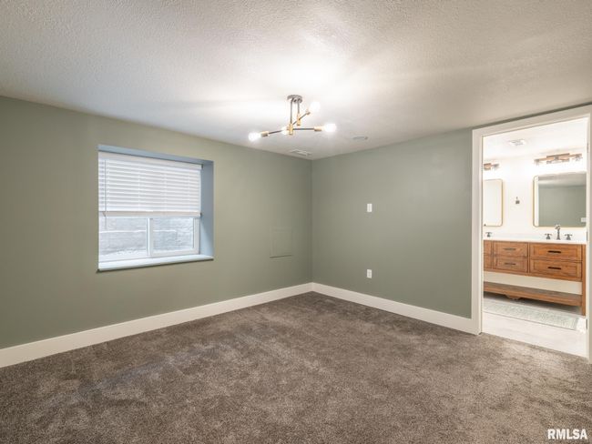 1411 W Wonderview Dr, House other with 4 bedrooms, 3 bathrooms and null parking in Dunlap IL | Image 39