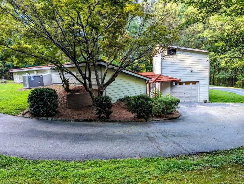 Temple Johnson Rd, Snellville, GA 30078