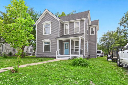 505 W Wea St, Paola, KS, 66071-1453 | Card Image