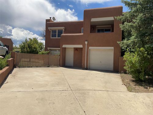 2411 San Patricio Plaza, Santa Fe, NM, 87505 | Card Image