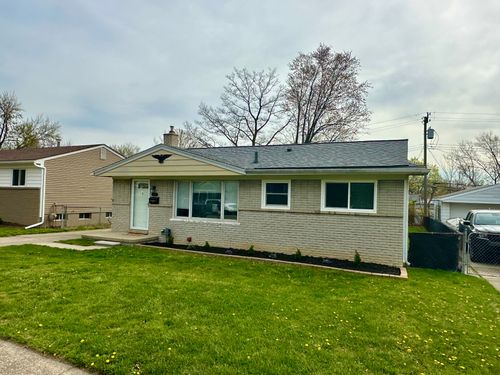 1535 S Hubbard St, Westland, MI, 48186-4935 | Card Image