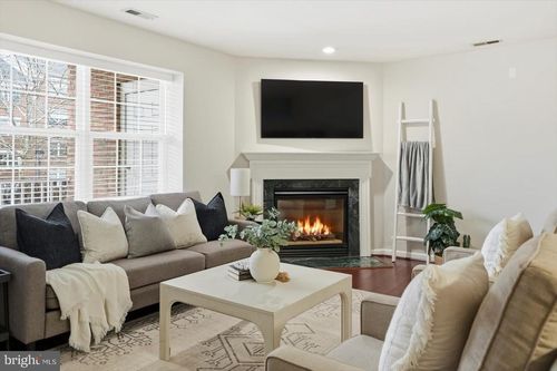 unit-204-12108 Tullamore Ct, LUTHERVILLE TIMONIUM, MD, 21093-8196 | Card Image