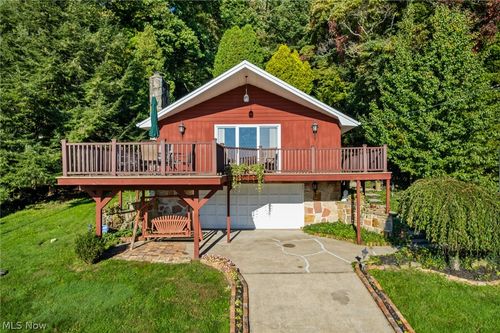 29 W Mohawk Drive, Malvern, OH, 44644 | Card Image