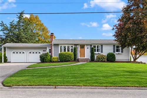 38 Pitman Road, Warwick, RI, 02886 | Card Image