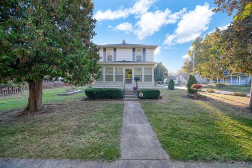 617 Oak St, Hudson, MI, 49247-1237 | Card Image