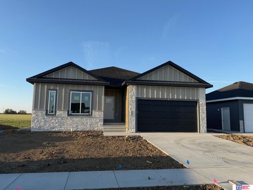 8633 Camrose Lane, Lincoln, NE, 68526 | Card Image