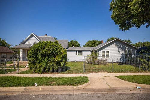1111 N Poplar Ave, Wichita, KS, 67214-3164 | Card Image