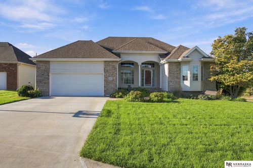 165 Eagle View Dr, Ashland, NE, 68003-6200 | Card Image