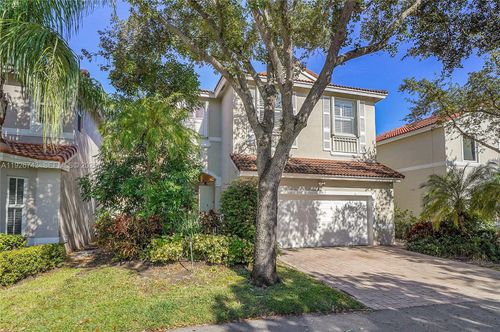 1135 Satinleaf St, Hollywood, FL, 33019-4805 | Card Image