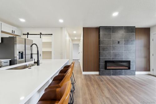 2840 Cottonwood Dr, Denver, CO, 80221-3211 | Card Image