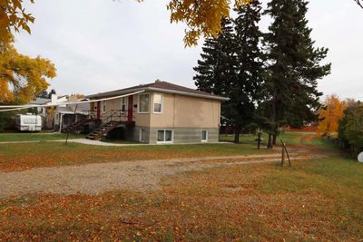 3911 46 St, House other with 0 bedrooms, 0 bathrooms and 6 parking in Ponoka AB | Image 2