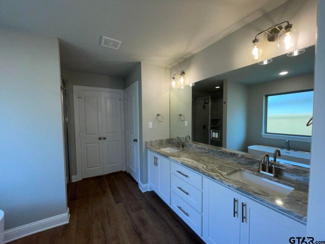 10008 Dayspring Dr, House other with 3 bedrooms, 2 bathrooms and null parking in Flint TX | Image 16