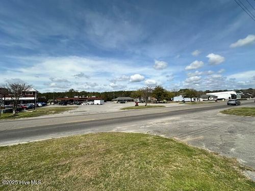 4912 Main St, Shallotte, NC, 28470-4502 | Card Image