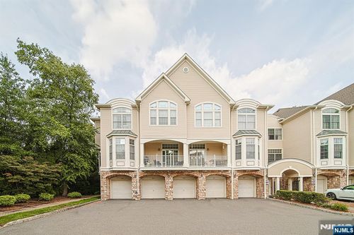 604 Turlington Court, Livingston, NJ, 07039 | Card Image