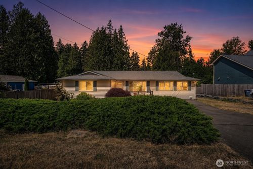 9605 208th Ave E, Bonney Lake, WA, 98391-8465 | Card Image
