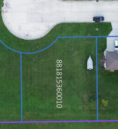 704 Van Buren St, Wellsburg, IA, 50680-7734 | Card Image