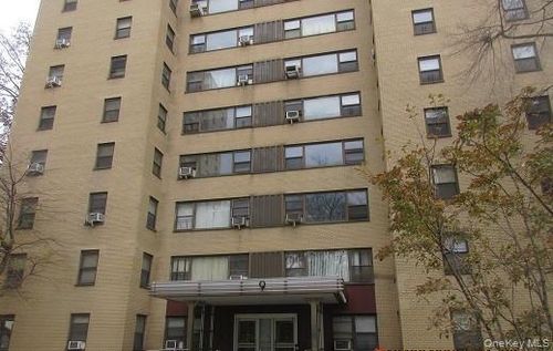 9f-9 Fordham Hill Oval, Bronx, NY, 10468-4815 | Card Image