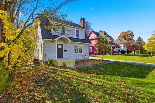 717 E Main St, Newark, OH, 43055-6931 | Card Image