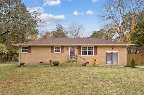 117 Bailey Rd, Yorktown, VA, 23692-3228 | Card Image