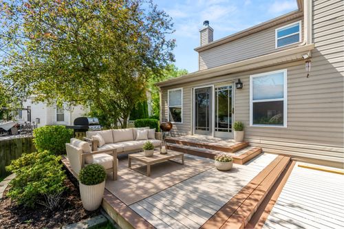 1016 Bay Hill Ln, Shorewood, IL, 60404-8170 | Card Image