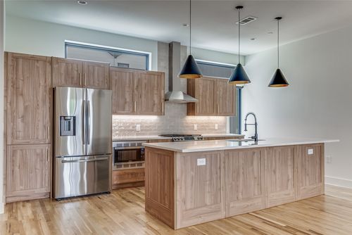 404-5609 Live Oak St, Dallas, TX, 75206-8015 | Card Image