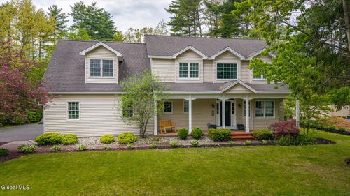 17 Kimberly Ln, Queensbury, NY, 12804-7211 | Card Image