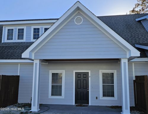 f-312 Marsh St, Beaufort, NC, 28516-1942 | Card Image