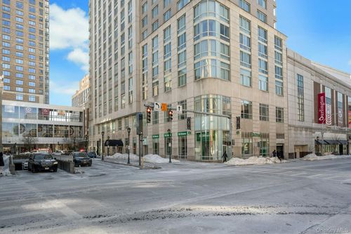 apt-4b-10 N Broadway, White Plains, NY, 10601-2213 | Card Image